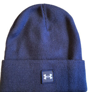 NWT UNDER ARMOUR "UA Halftime" Mens Cuffed Knit Beanie Hat Retail at $22.00 BLUE